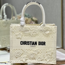 Christian Dior Shopping Bags